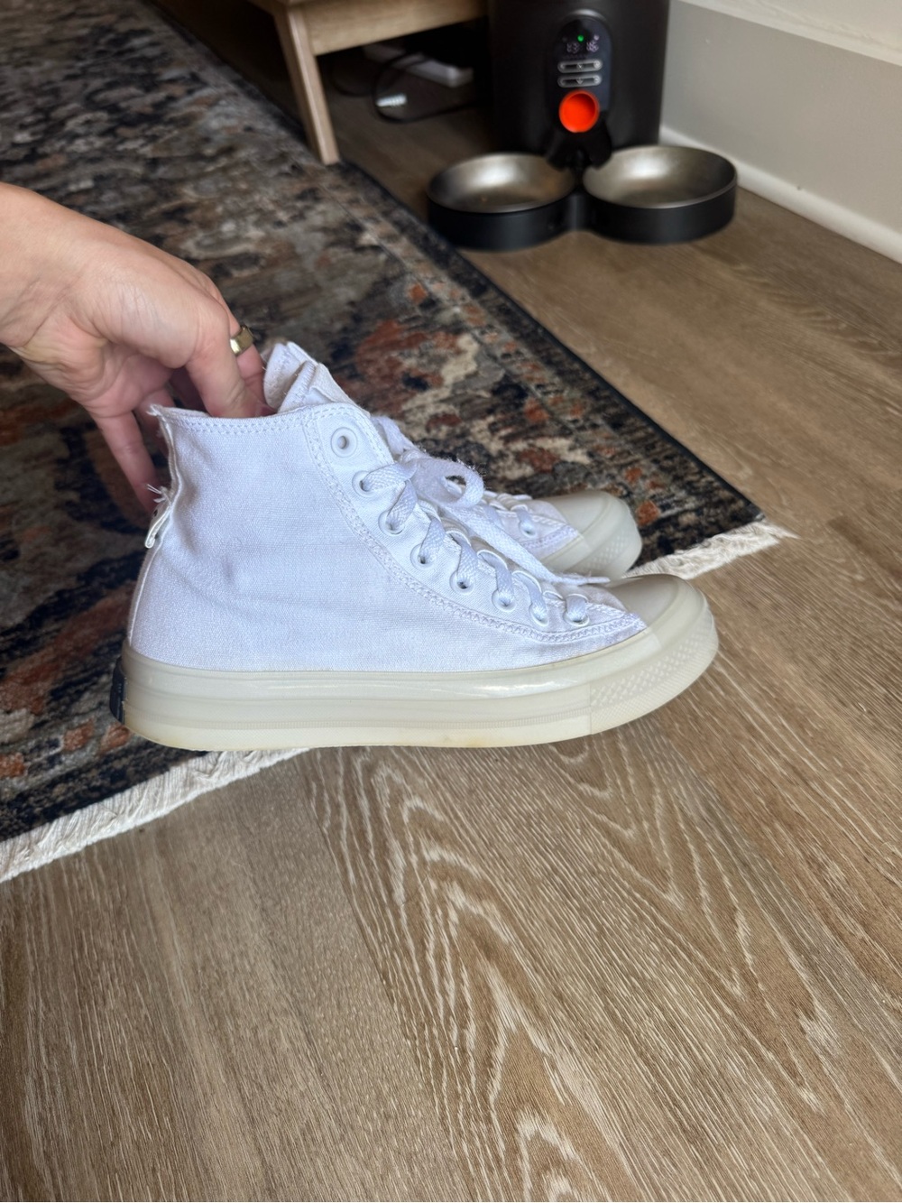 White High-Top Canvas Sneakers with Cream Sole - Women's Casual Lace-Up - Picture 2 of 5